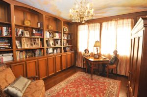 424 Beach Ave Waterfront Home For Sale Library