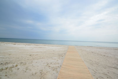 424 Beach Ave Grounds Gangplank